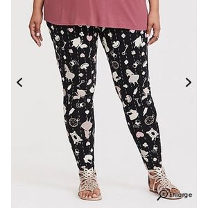 Disney Alice in wonderland leggings